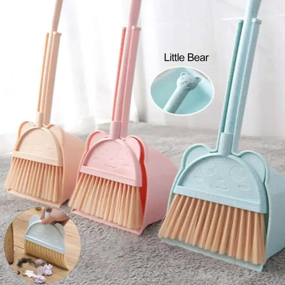 Kids Outdoor Broom - مجموعة مكنسة ومكنسة غبار صغيرة للأطفال