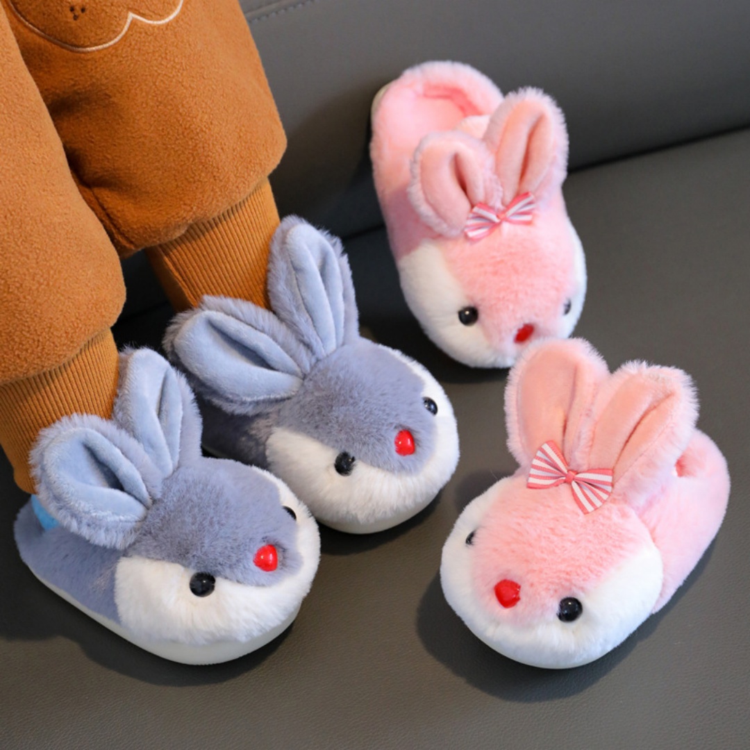 Kids Indoor Outdoor Slippers - شباشب شتوية للأطفال، مبطنة بالفرو الناعم،
