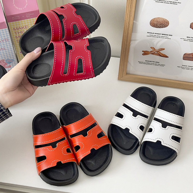 Kids Indoor Outdoor Slippers - شباشب أطفال جديدة 2026 بتصميم صيني،