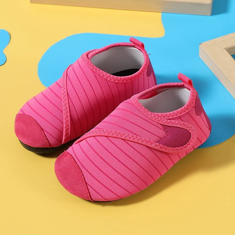 الأطفال أحذية الشاطئ الفتيان ا - مراجعة Kids Indoor Outdoor Slippers وسعره