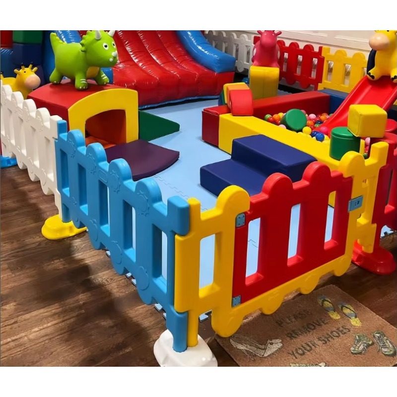 باب بلاستيكي محمول سهل التركيب - مراجعة Kids Outdoor Fence وسعره
