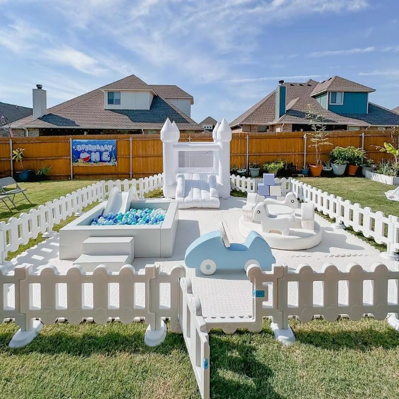 باب بلاستيكي محمول سهل التركيب - مراجعة Kids Outdoor Fence وسعره